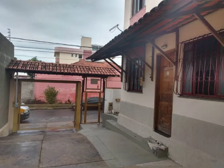 Foto 1 de Casa com 3 Quartos à venda, 82m² em Planalto, Belo Horizonte