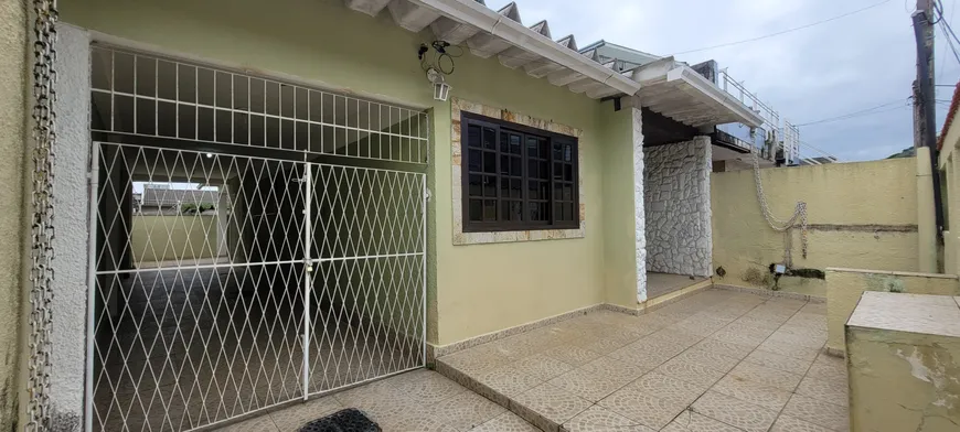 Foto 1 de Casa com 2 Quartos à venda, 80m² em Campo Grande, Rio de Janeiro