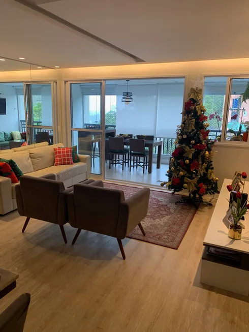 Foto 1 de Apartamento com 3 Quartos à venda, 128m² em Panamby, São Paulo