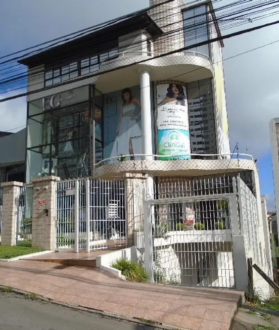 Foto 1 de Sala Comercial para alugar, 100m² em Sanvitto, Caxias do Sul