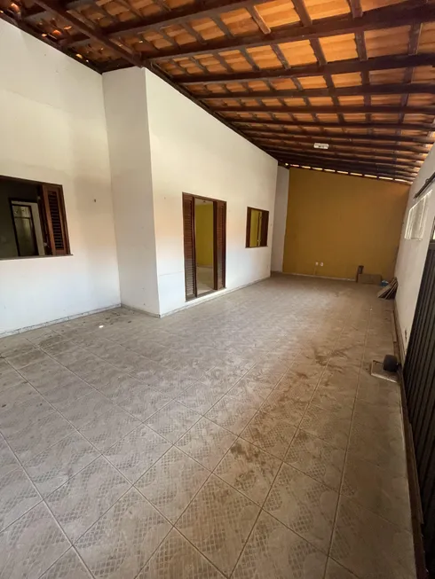 Foto 1 de Casa com 3 Quartos à venda, 200m² em Cohatrac III, São Luís