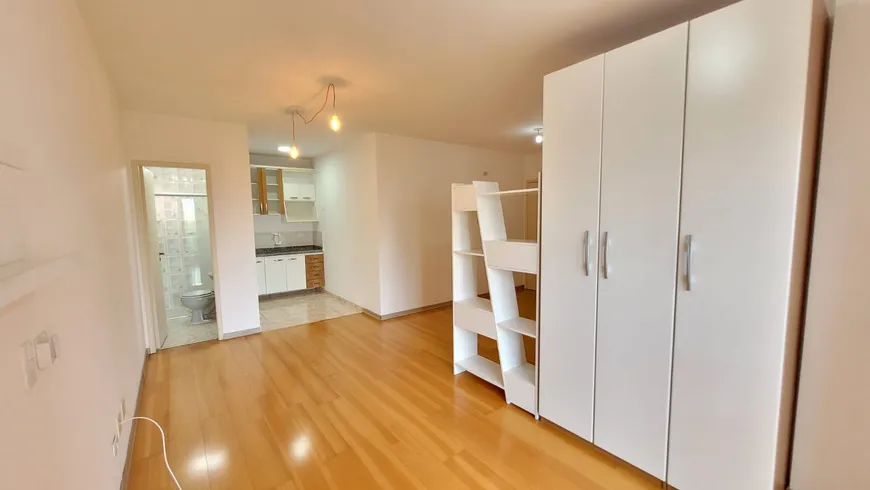 Foto 1 de Apartamento com 1 Quarto para alugar, 38m² em Vila Clementino, São Paulo