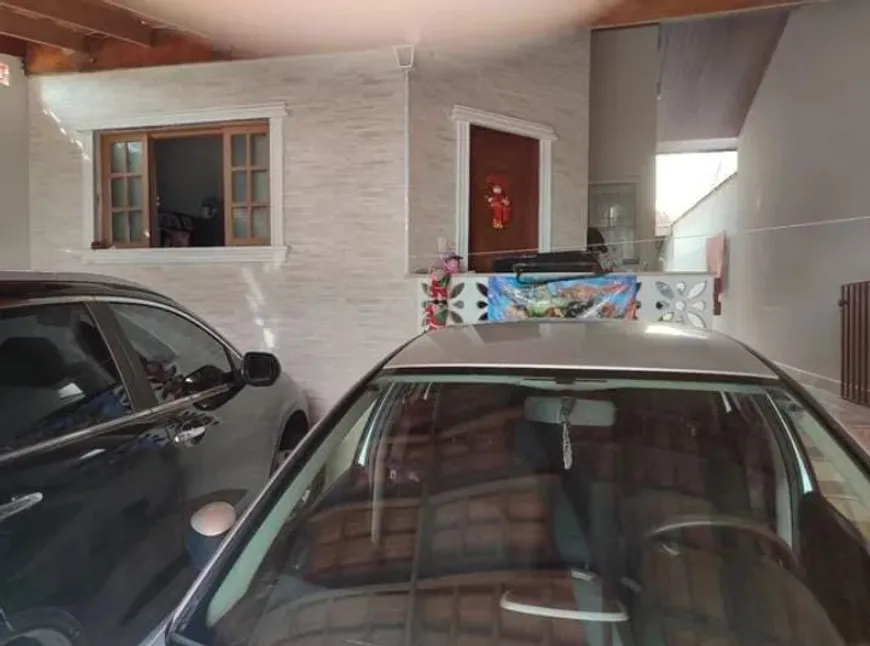 Foto 1 de Casa com 3 Quartos à venda, 200m² em Jardim Santa Júlia, São José dos Campos