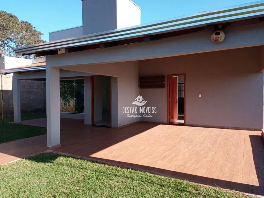 Foto 1 de Casa com 3 Quartos à venda, 300m² em Zona Rural, Uberlândia