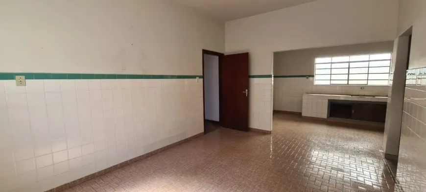 Foto 1 de Casa com 3 Quartos à venda, 163m² em Centro, Jaguariúna