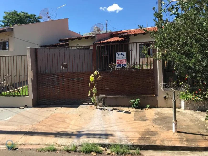 Foto 1 de Casa com 2 Quartos à venda, 62m² em Residencial Veneza, Londrina