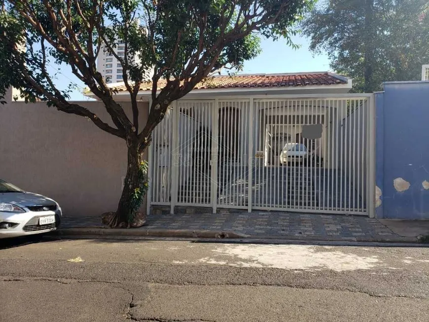 Foto 1 de Casa com 3 Quartos à venda, 171m² em Centro, Araraquara