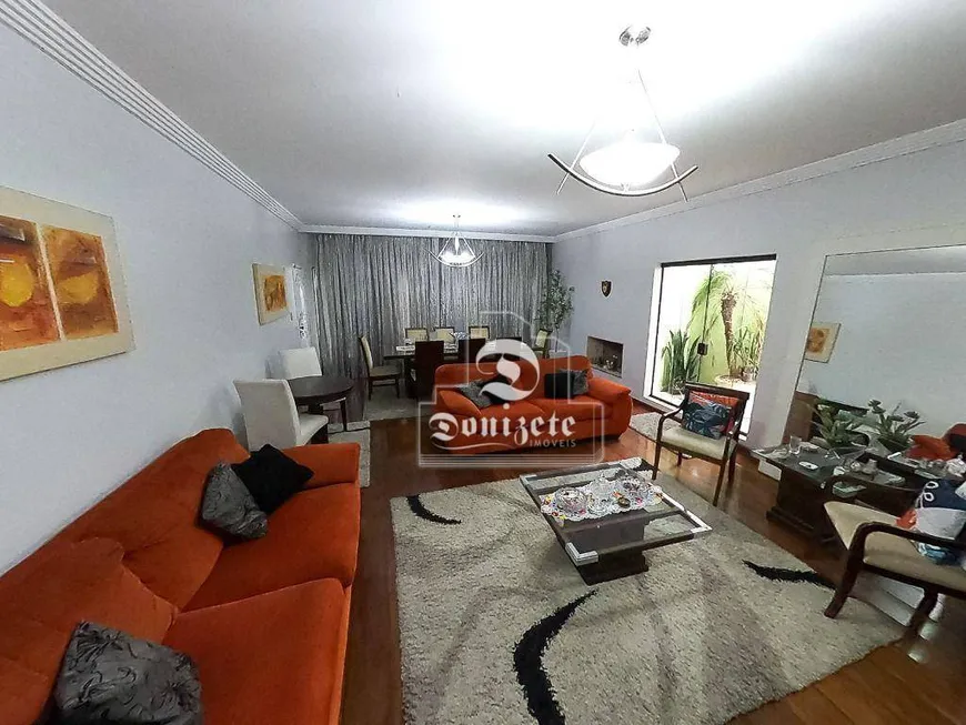 Foto 1 de Casa com 4 Quartos à venda, 350m² em Vila Bastos, Santo André