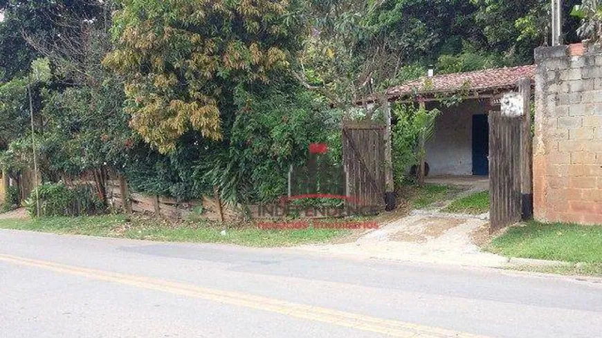 Foto 1 de Fazenda/Sítio com 2 Quartos à venda, 100m² em Vila São Geraldo, São José dos Campos