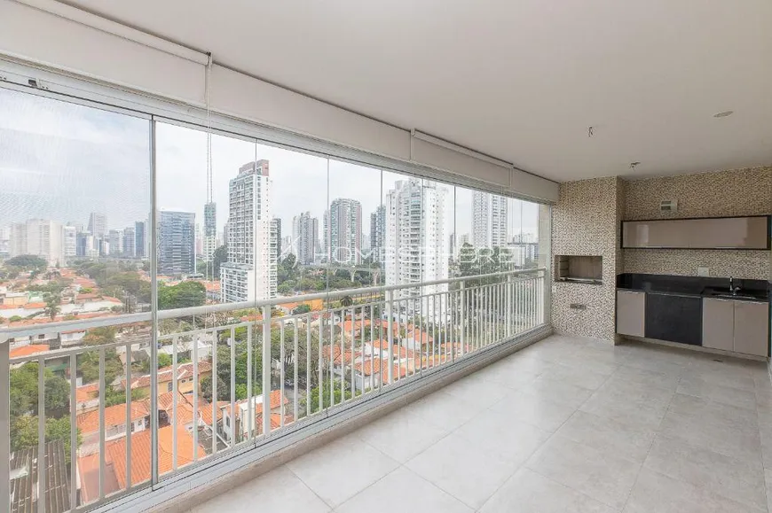 Foto 1 de Apartamento com 3 Quartos à venda, 175m² em Cidade Monções, São Paulo