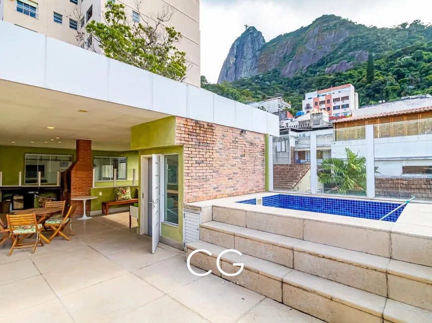 Foto 1 de Casa com 4 Quartos à venda, 595m² em Humaitá, Rio de Janeiro