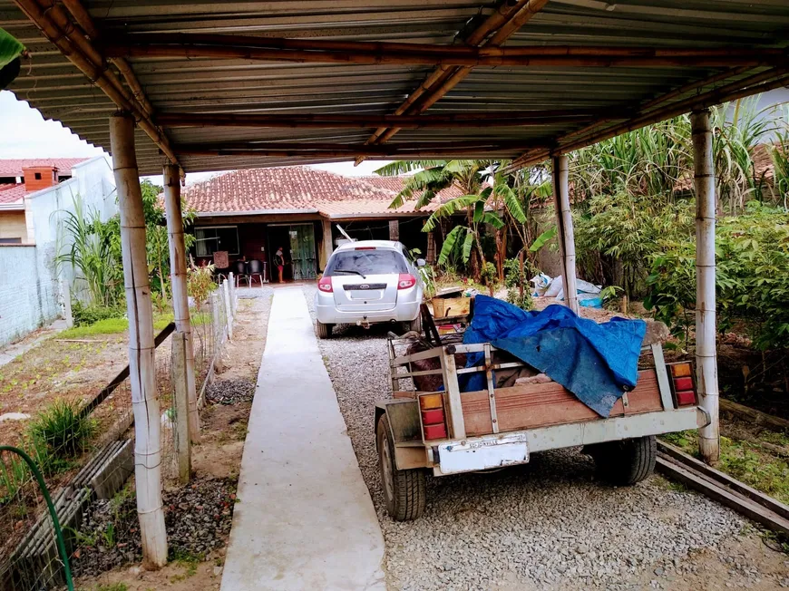 Foto 1 de Casa com 2 Quartos à venda, 60m² em Centro, Balneário Barra do Sul