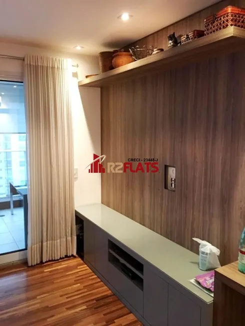 Foto 1 de Apartamento com 2 Quartos à venda, 69m² em Campo Belo, São Paulo