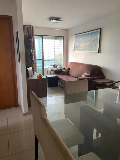 Foto 1 de Apartamento com 3 Quartos à venda, 70m² em Boa Viagem, Recife