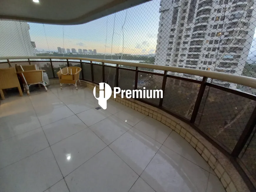 Foto 1 de Apartamento com 4 Quartos à venda, 156m² em Barra da Tijuca, Rio de Janeiro