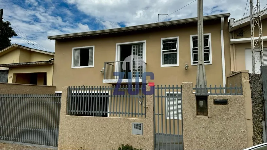 Foto 1 de Sobrado com 3 Quartos à venda, 180m² em Vila Sao José, Valinhos