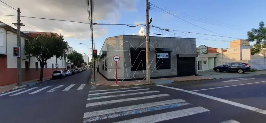 Foto 1 de Casa com 1 Quarto para alugar, 218m² em Centro, Araraquara