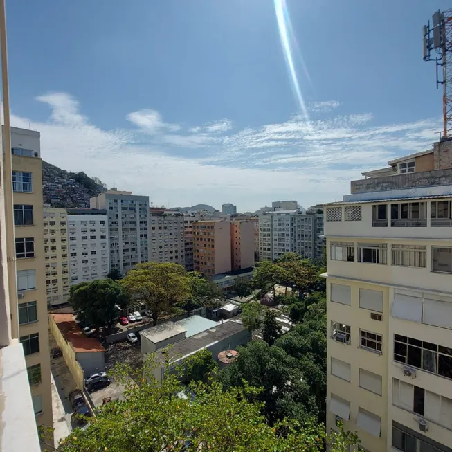 Foto 1 de Apartamento com 3 Quartos à venda, 184m² em Copacabana, Rio de Janeiro