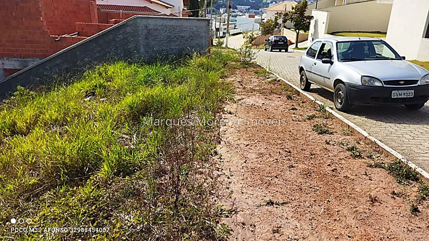 Foto 1 de Lote/Terreno à venda, 308m² em São Pedro, Juiz de Fora