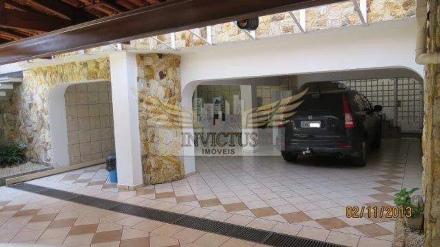 Foto 1 de Casa com 3 Quartos para alugar, 326m² em Campestre, Santo André