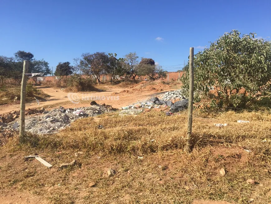 Foto 1 de Lote/Terreno à venda, 1000m² em Trevo, Belo Horizonte