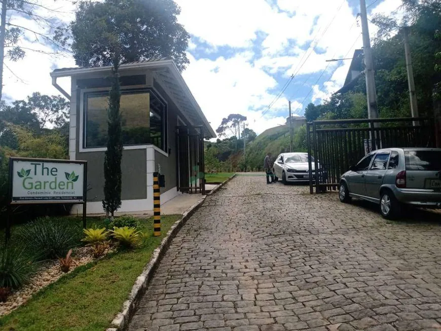 Foto 1 de Lote/Terreno à venda, 485m² em Prata, Teresópolis