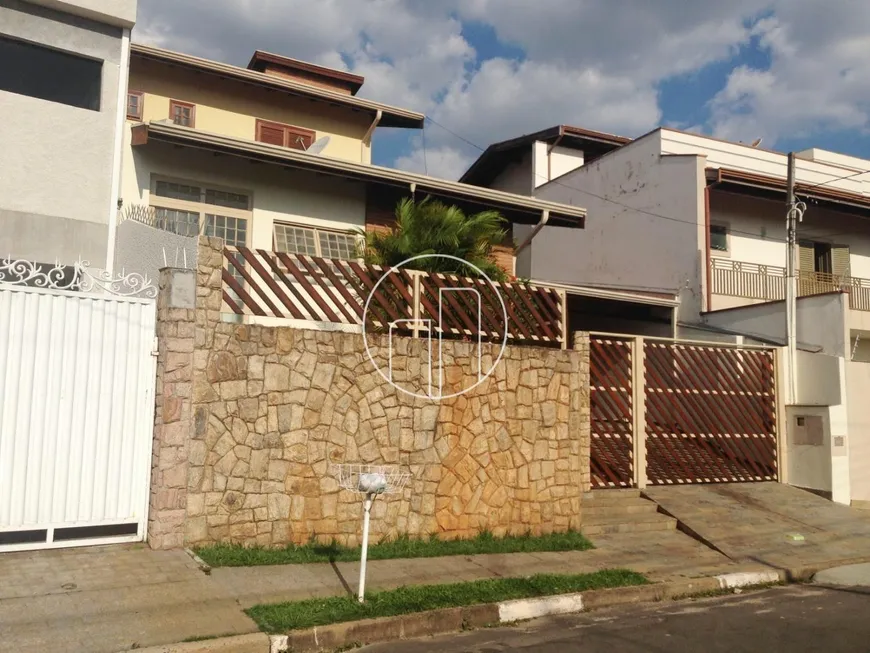 Foto 1 de Sobrado com 5 Quartos à venda, 267m² em Jardim Paraíso, Campinas
