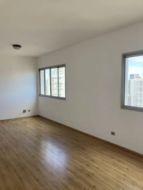 Foto 1 de Apartamento com 2 Quartos para alugar, 80m² em Pinheiros, São Paulo