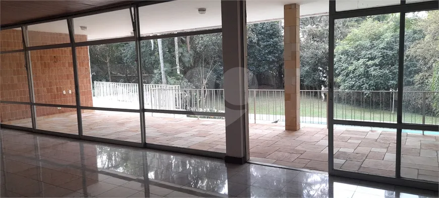 Foto 1 de Casa com 4 Quartos para venda ou aluguel, 800m² em Morumbi, São Paulo
