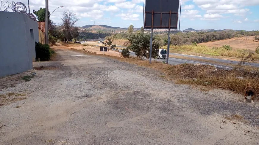 Foto 1 de Imóvel Comercial com 6 Quartos à venda, 480m² em Melo Viana, Esmeraldas