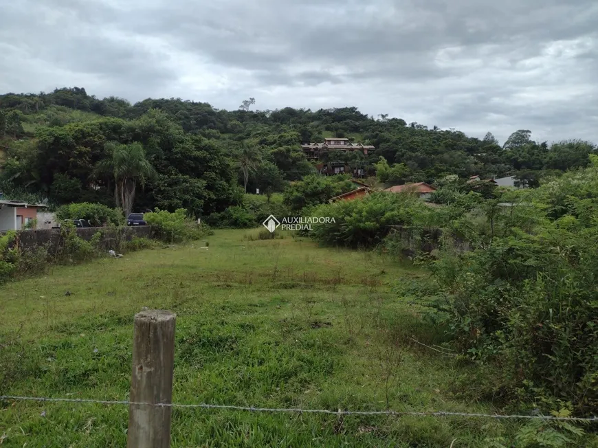 Foto 1 de Lote/Terreno à venda, 1400m² em Palhocinha, Garopaba