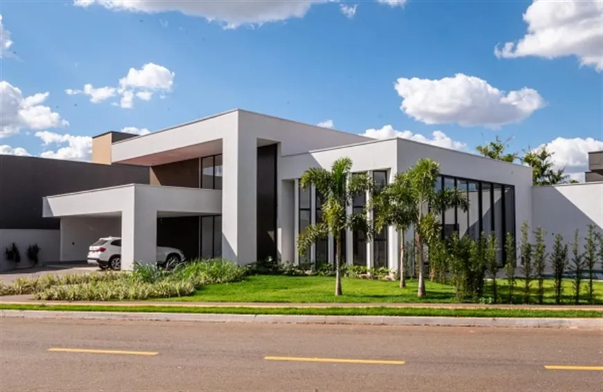 Foto 1 de Casa de Condomínio com 4 Quartos à venda, 410m² em Residencial Goiânia Golfe Clube, Goiânia