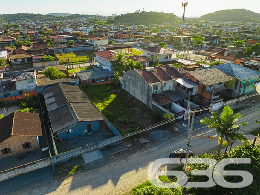 Foto 1 de Lote/Terreno à venda, 360m² em Paranaguamirim, Joinville