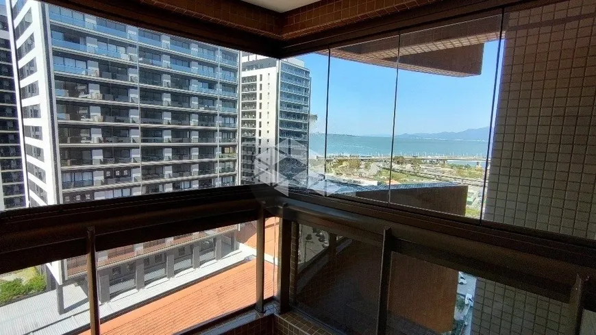 Foto 1 de Apartamento com 3 Quartos à venda, 77m² em Centro, Florianópolis