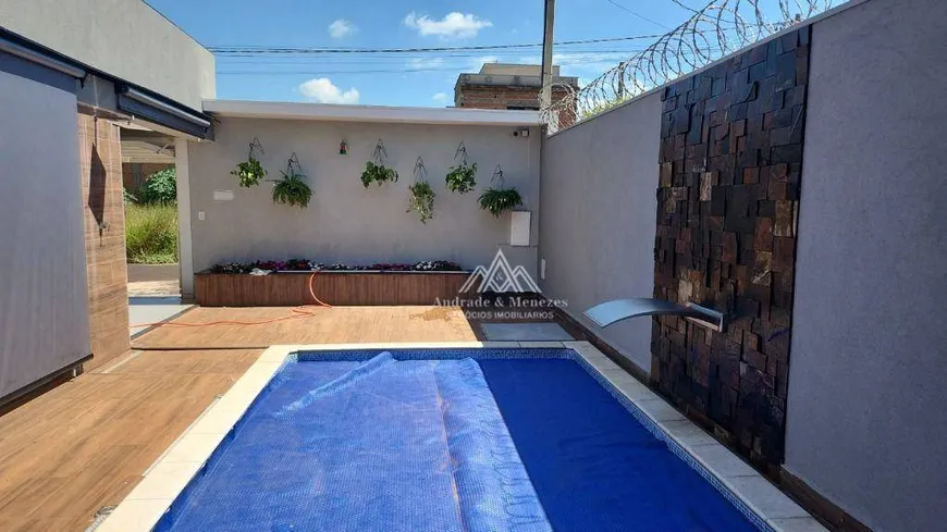 Foto 1 de Sobrado com 3 Quartos à venda, 240m² em Jardim Maria Regina, Jardinópolis