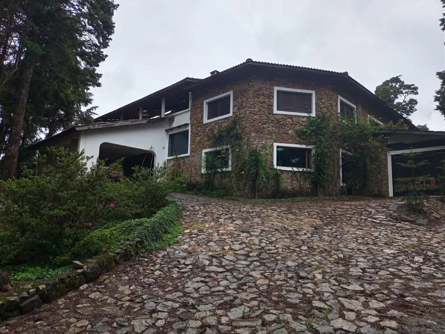 Foto 1 de Casa com 5 Quartos para venda ou aluguel, 960m² em Morada Dos Pássaros, Poços de Caldas