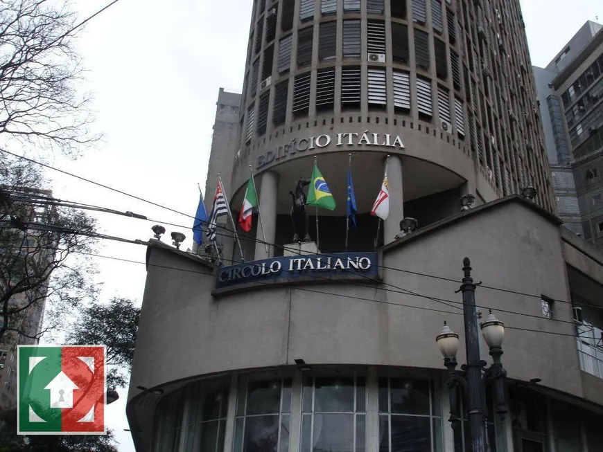 Foto 1 de Sala Comercial para alugar, 181m² em República, São Paulo