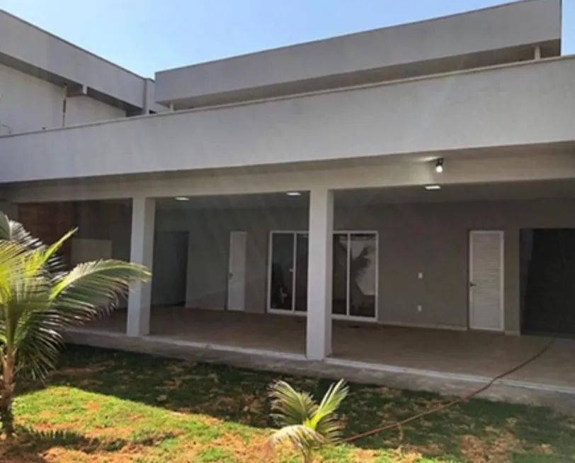 Foto 1 de Casa com 3 Quartos à venda, 254m² em Setor Jaó, Goiânia