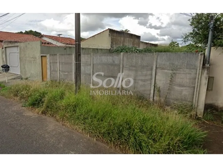 Foto 1 de Lote/Terreno à venda, 300m² em Segismundo Pereira, Uberlândia