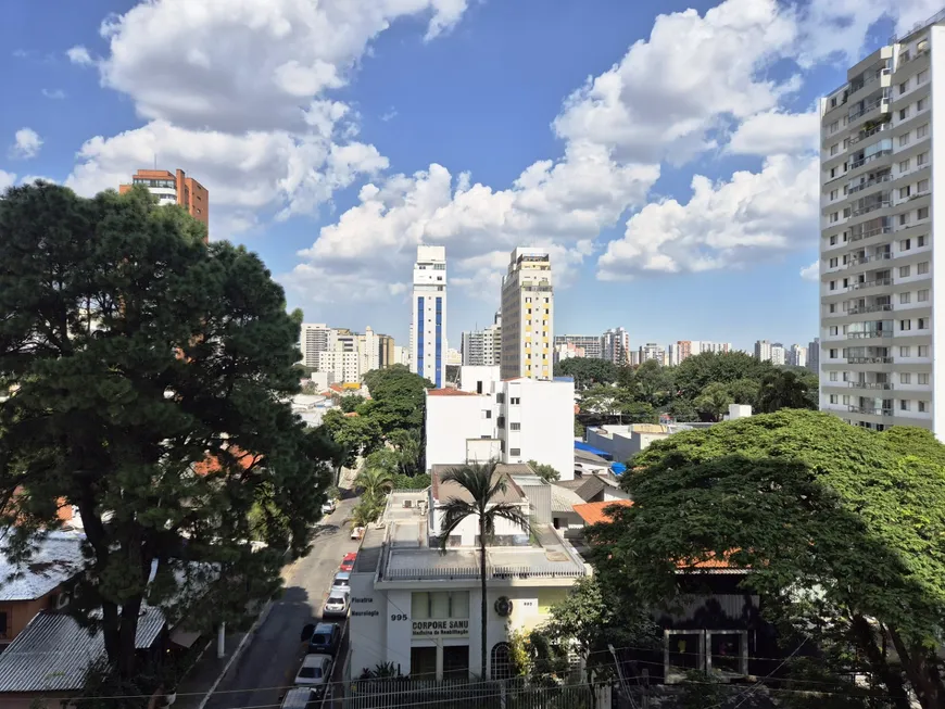 Foto 1 de Apartamento com 3 Quartos à venda, 180m² em Moema, São Paulo