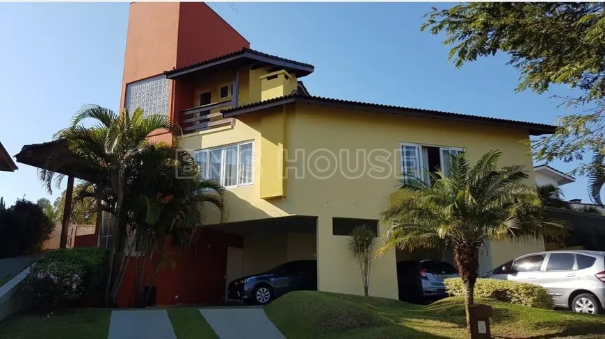 Foto 1 de Casa com 4 Quartos à venda, 370m² em Granja Viana, Carapicuíba