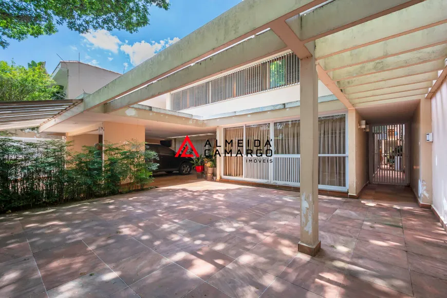 Foto 1 de Casa com 4 Quartos à venda, 403m² em Jardim Paulistano, São Paulo