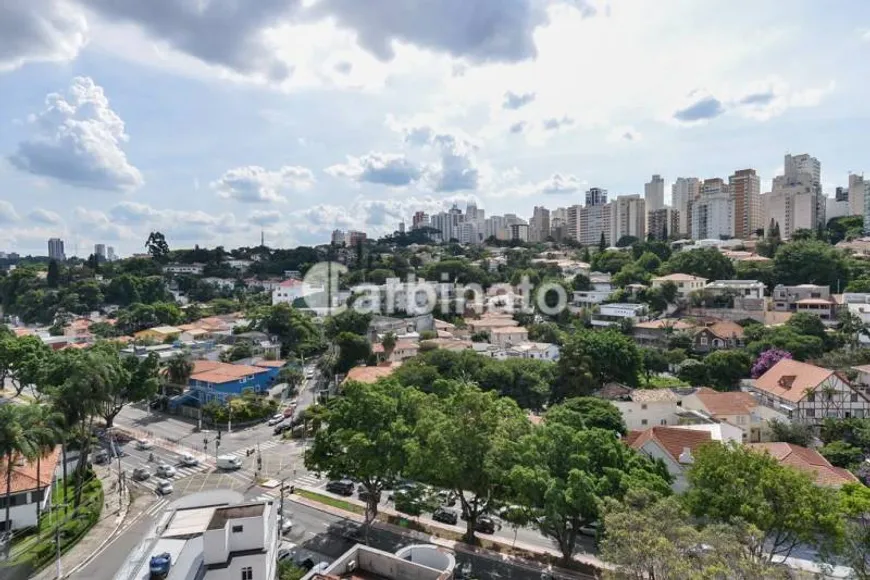 Foto 1 de Cobertura com 3 Quartos à venda, 320m² em Higienópolis, São Paulo