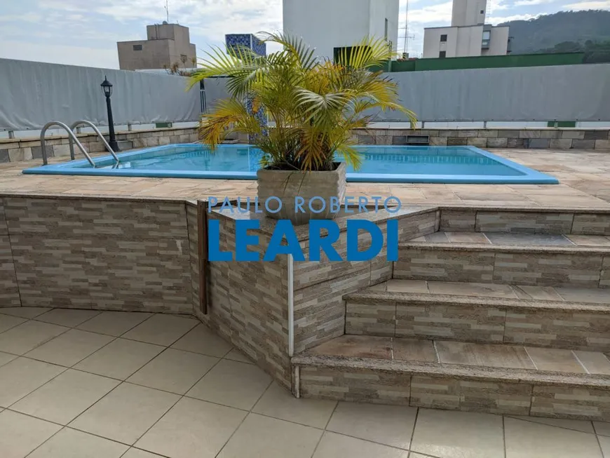 Foto 1 de Cobertura com 3 Quartos à venda, 240m² em Jardim Las Palmas, Guarujá