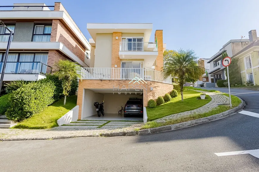 Foto 1 de Casa de Condomínio com 3 Quartos à venda, 208m² em Pilarzinho, Curitiba