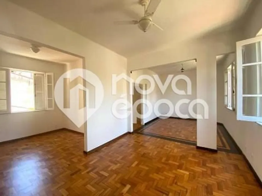 Foto 1 de Apartamento com 2 Quartos à venda, 63m² em Humaitá, Rio de Janeiro