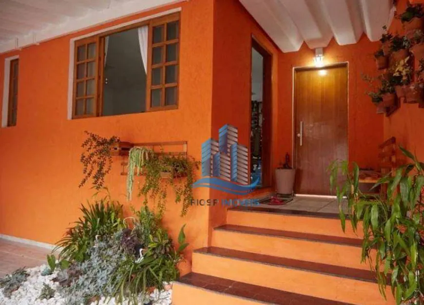 Foto 1 de Casa com 2 Quartos à venda, 179m² em Campestre, Santo André