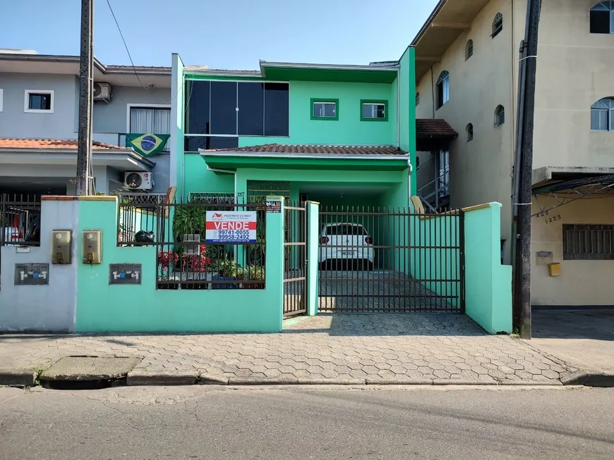 Foto 1 de Casa de Condomínio com 3 Quartos à venda, 111m² em Comasa, Joinville