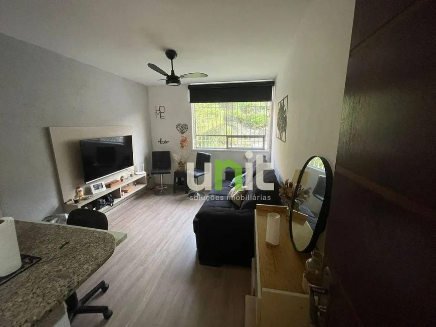 Foto 1 de Apartamento com 2 Quartos à venda, 45m² em Santa Rosa, Niterói