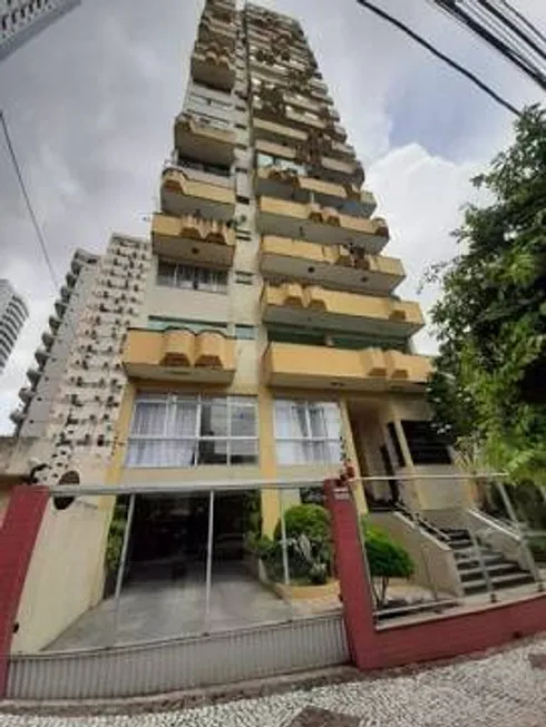 Foto 1 de Apartamento com 3 Quartos à venda, 164m² em Umarizal, Belém